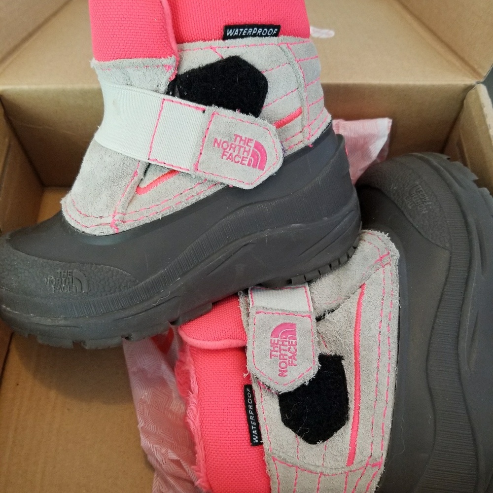 Toddler North Face boots